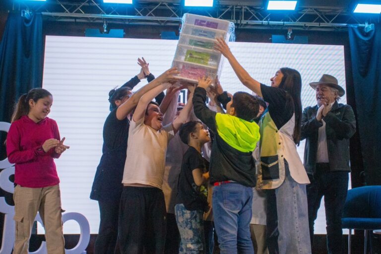 Con una extraordinaria convocatoria, arrancó EduCO